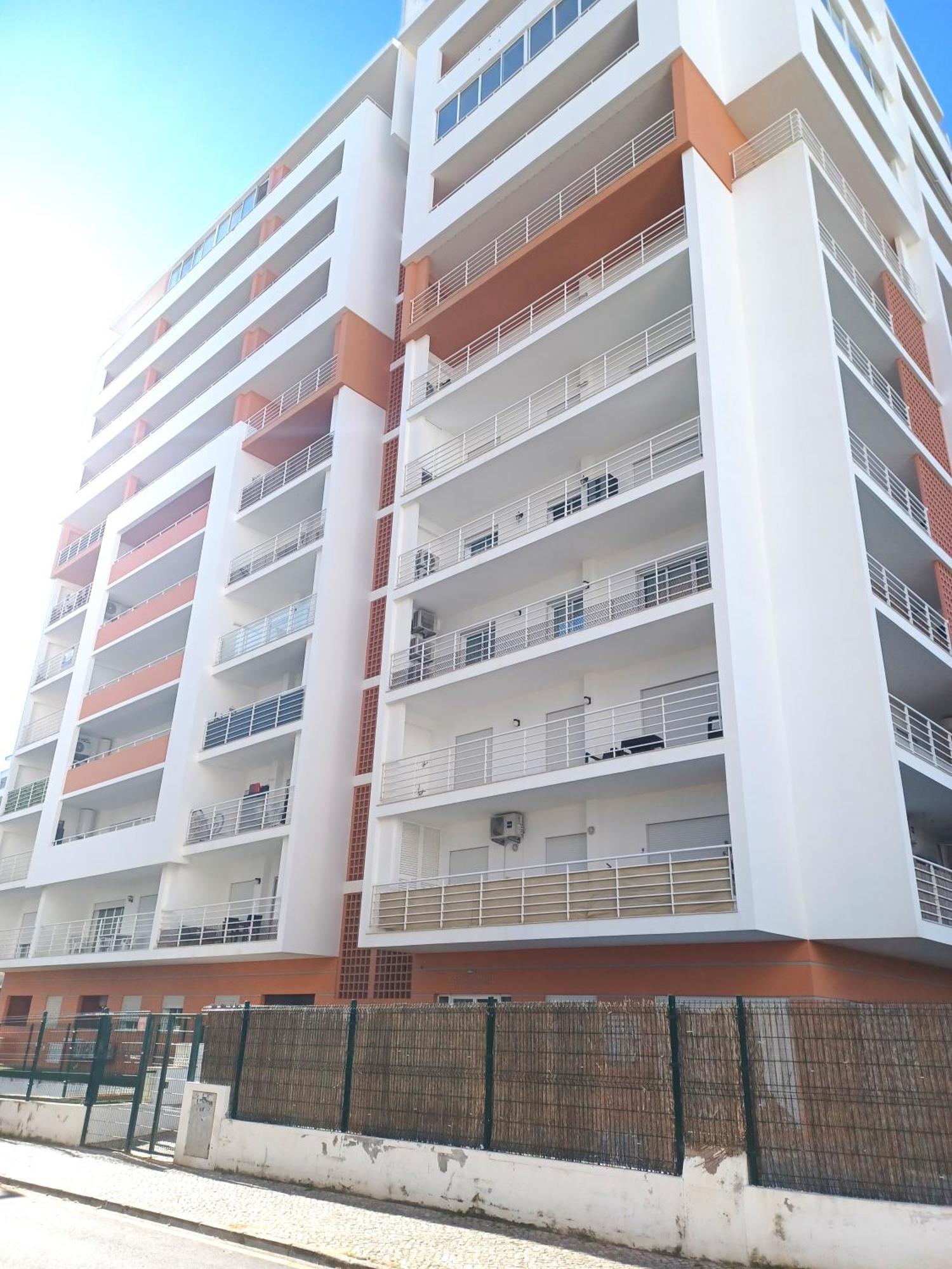 Edificio Lumina Sunshine Beach Apartment Portimão Exterior photo